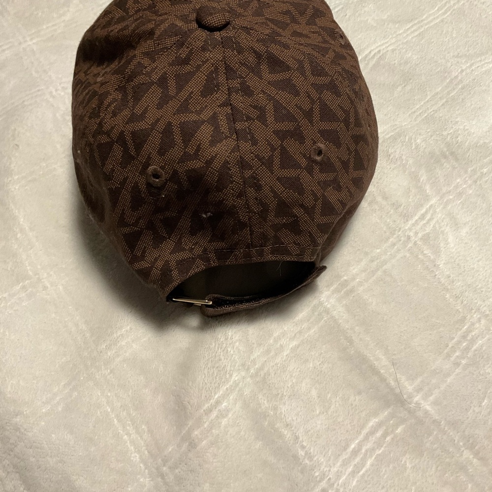 MK Brown Patterned Cap - Picture 5 of 6